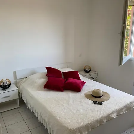 Grand 4 Pers - Bien Ventile - Terrasse - Vue - Proche * Saint-Pierre-la-Mer (Aude)